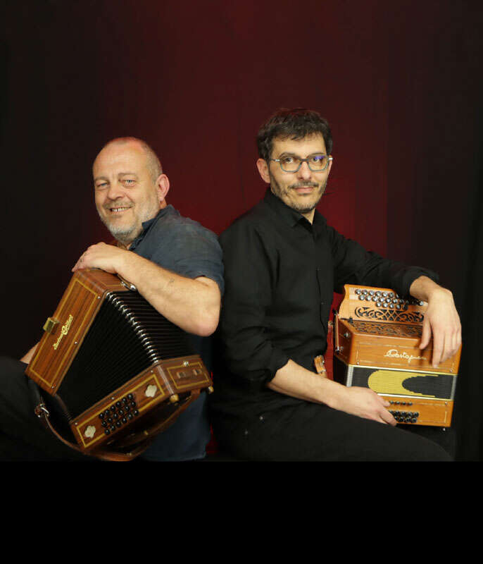 Image de fond de Cours d'accordéon en ligne